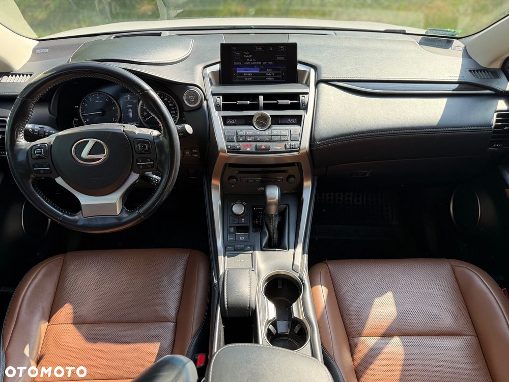 Lexus NX 200t Prestige AWD - 7