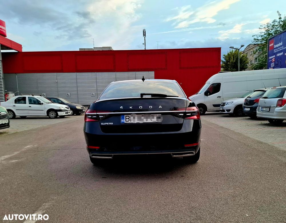 Skoda Superb 2.0 TSI DSG Style - 19