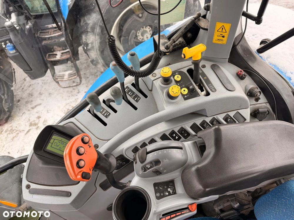New Holland T7.220 - 4