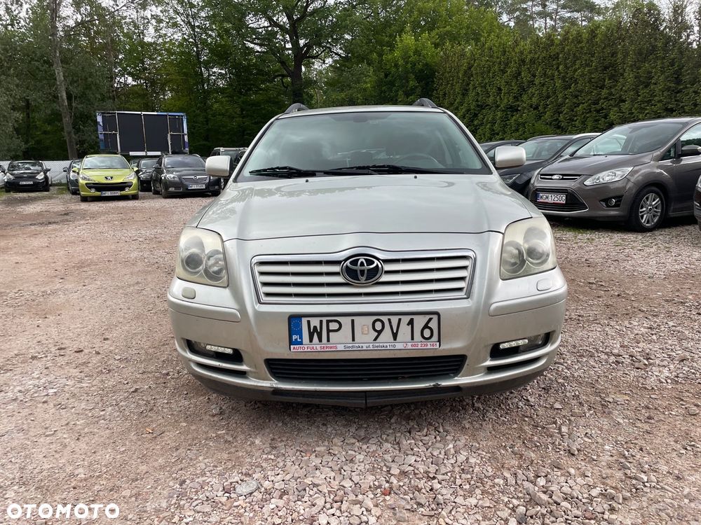 Toyota Avensis 2.0 VVT-i High - 3