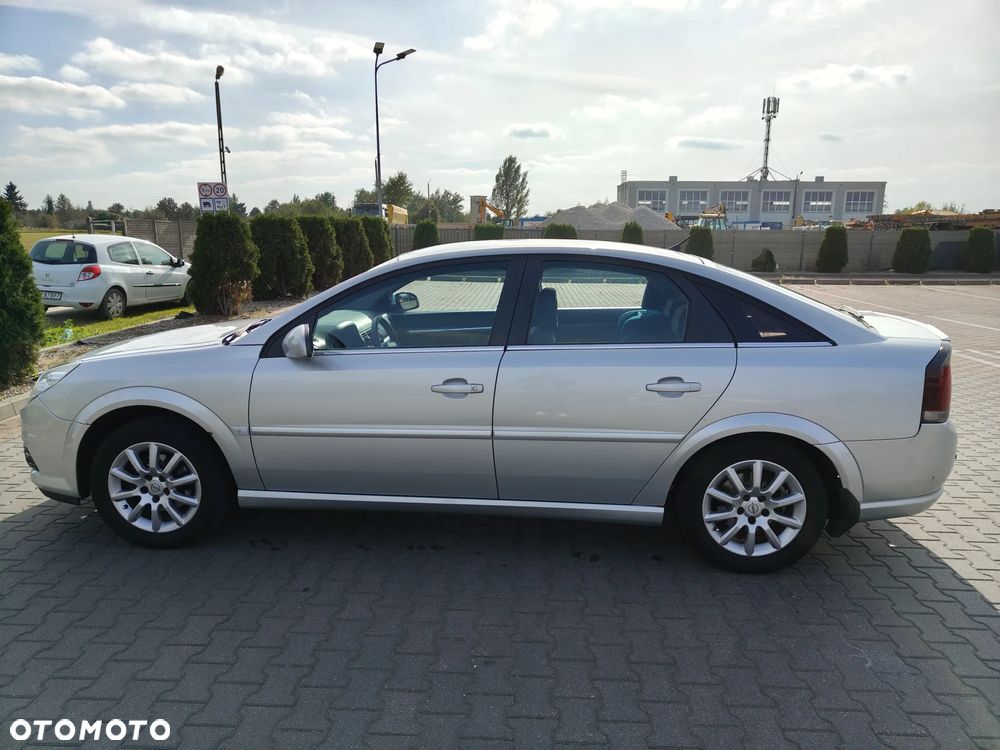 Opel Vectra - 2