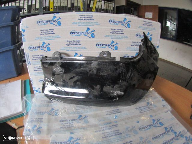 Grelha Friso 4638840231 MERCEDES W463 2002 G400CDI 250CV 5P AZUL FE PAINEL INFERIOR PC FRT DANIFICADO - 1