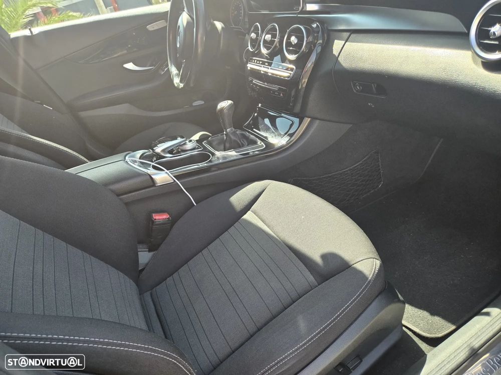 Mercedes-Benz C 220 - 10