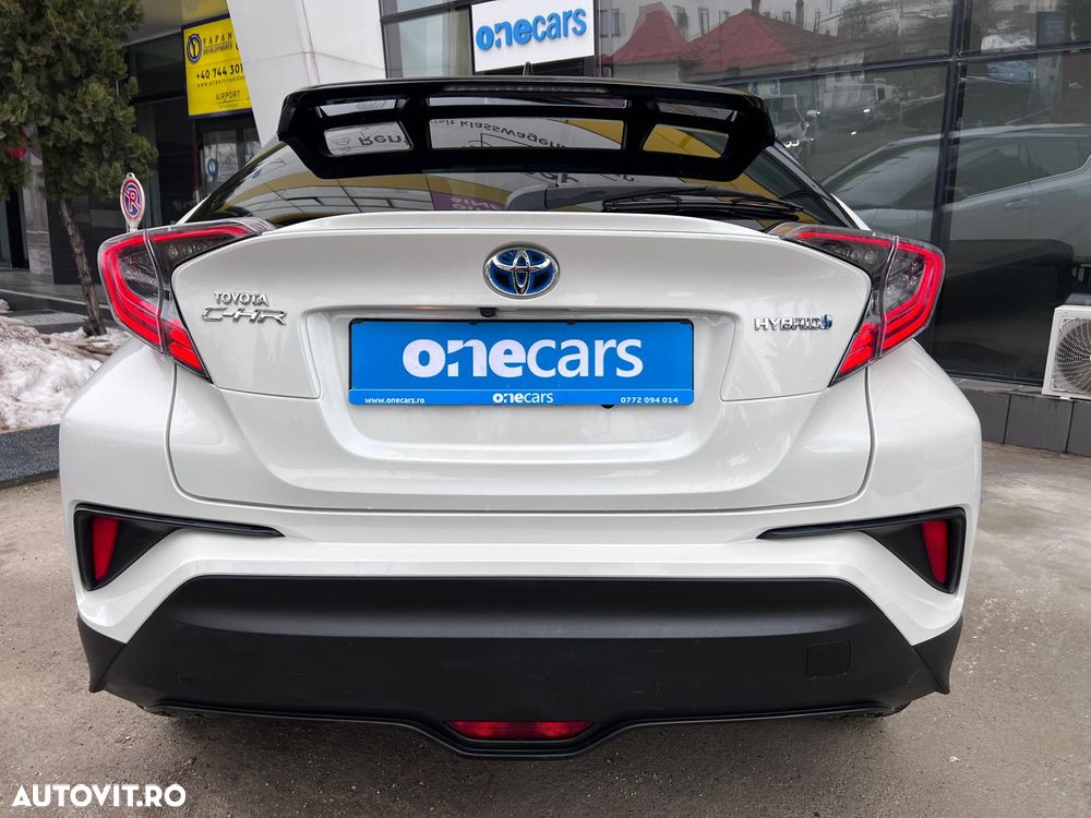 Toyota C-HR - 14