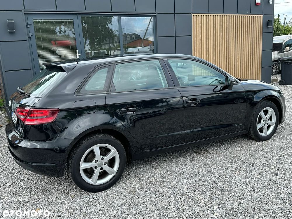 Audi A3 Sportback 1.6 TDI - 28