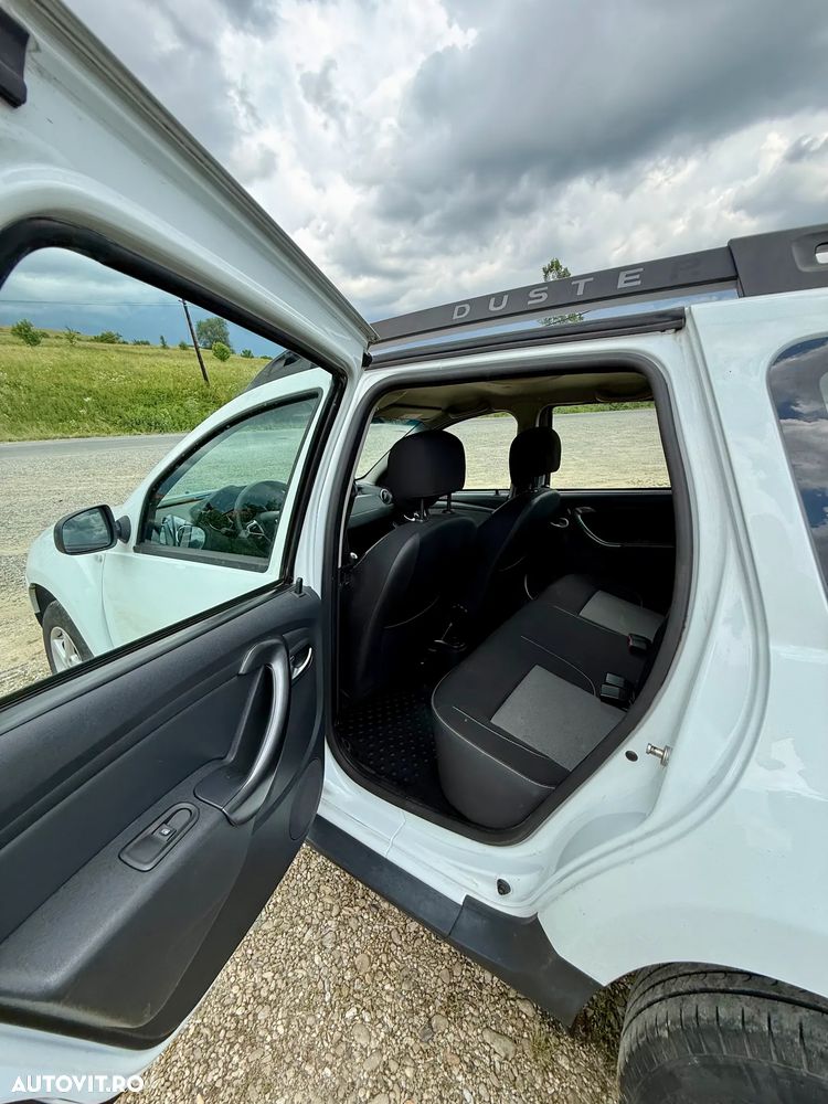 Dacia Duster 1.5 dCi 4x4 Laureate - 6