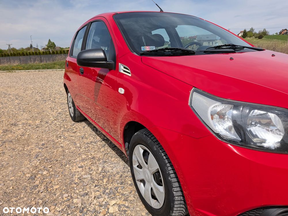 Chevrolet Aveo 1.2 16V Base+ - 22