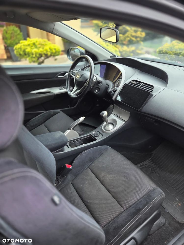 Honda Civic 1.8 TypeS - 10