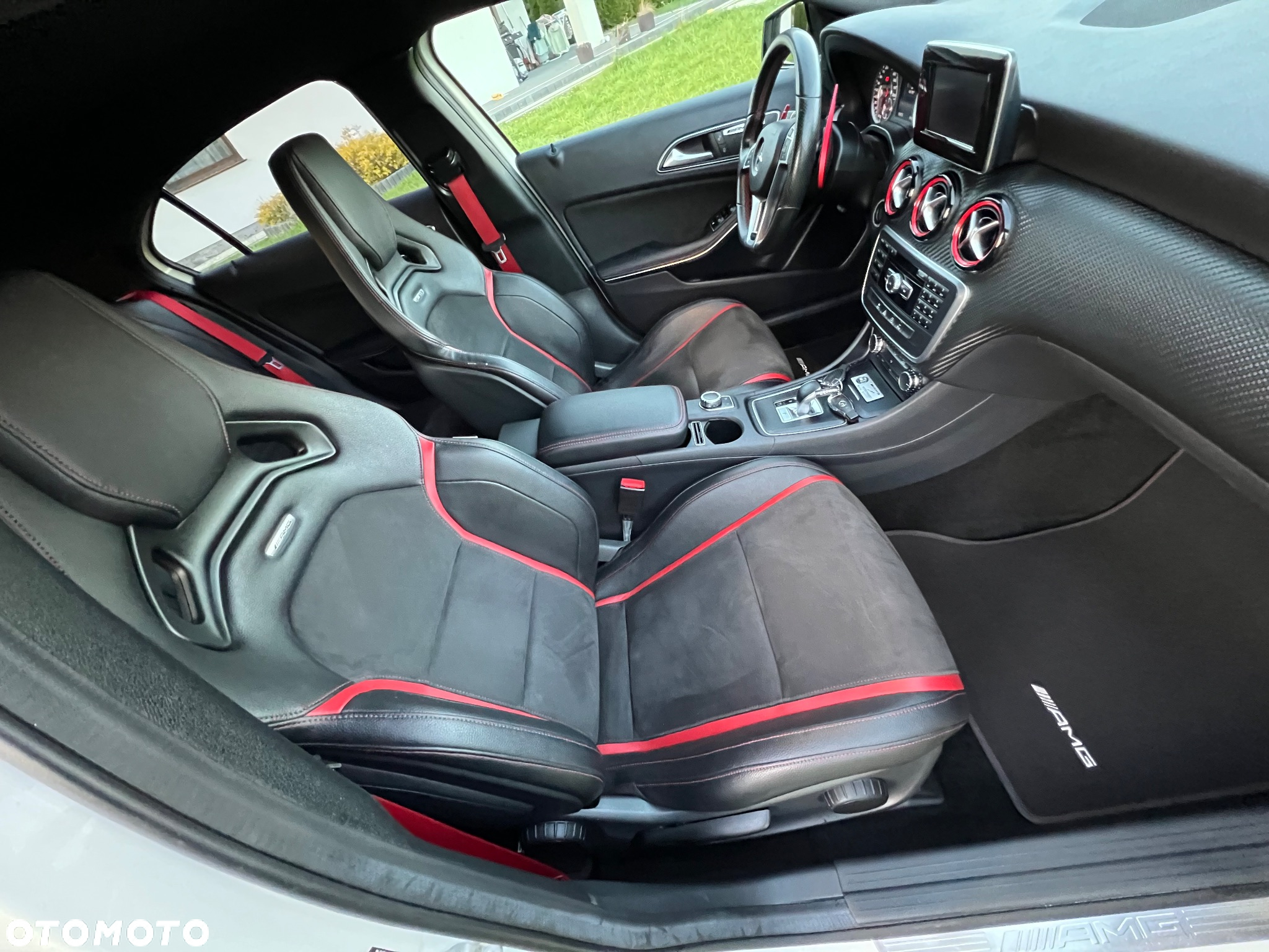 Mercedes-Benz Klasa A 45 AMG 4-Matic - 13