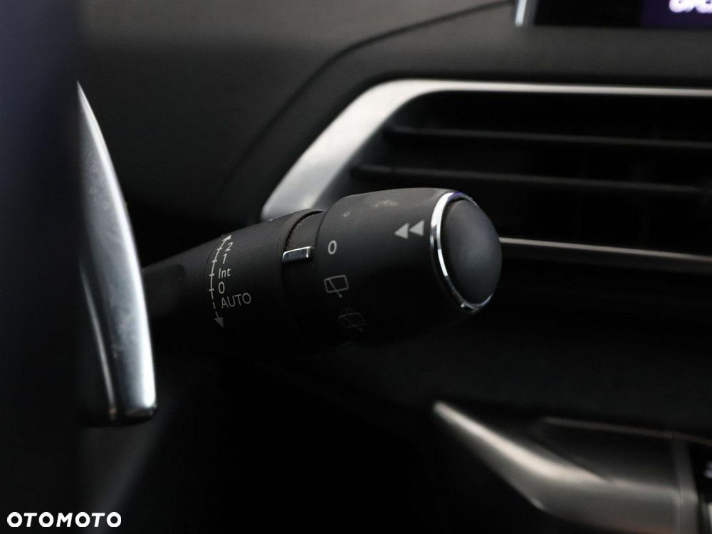 Peugeot 3008 1.5 BlueHDi Crossway S&S EAT8 - 36
