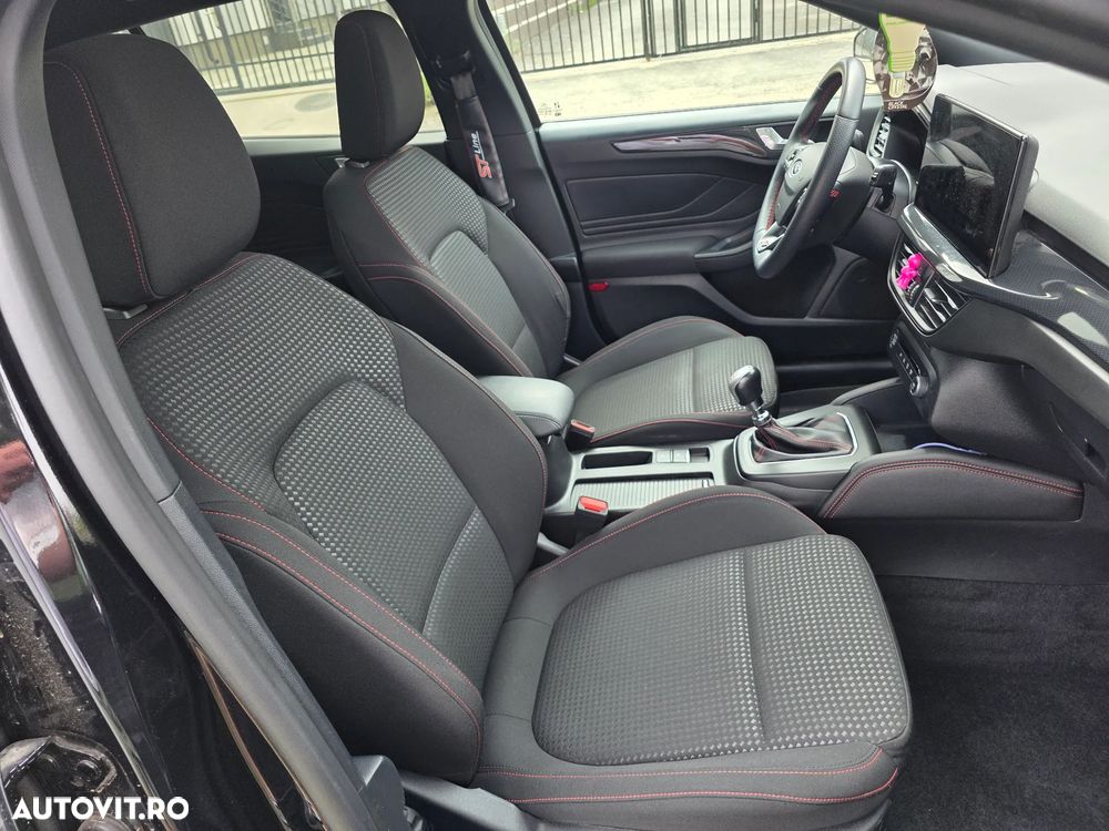 FORD Focus 2022 — imagine 37