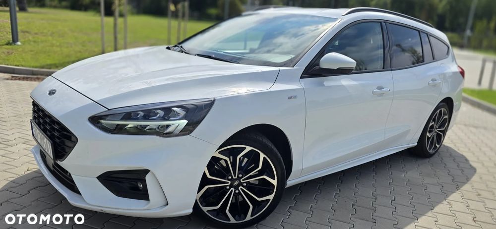 Ford Focus 1.0 EcoBoost mHEV ST-Line - 39