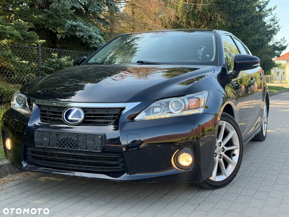 Lexus CT 200h Prestige - 1