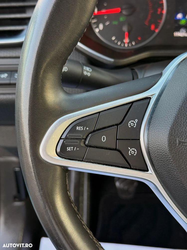 Renault Clio V 1.0 TCe Life - 22