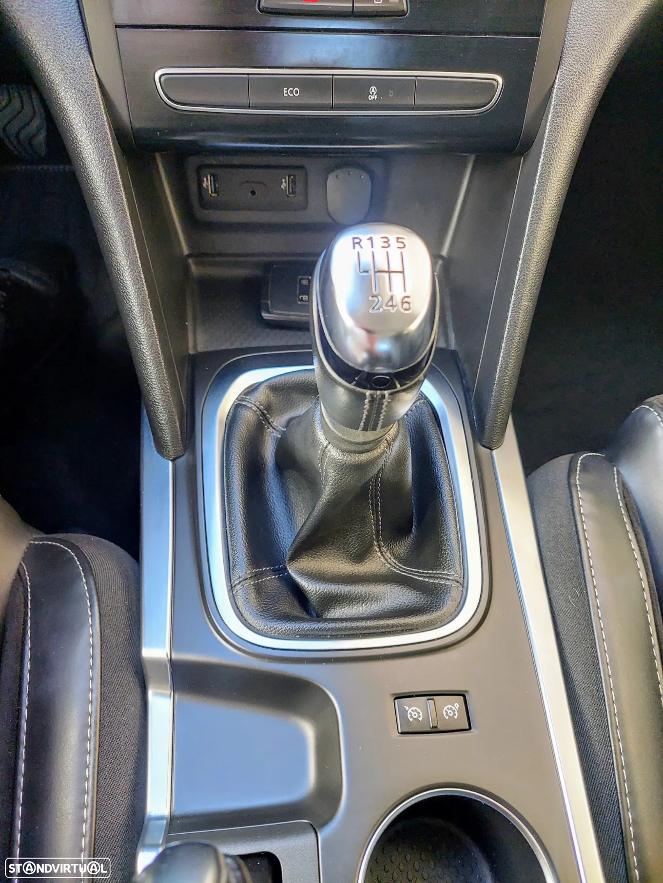 Renault Mégane Sport Tourer 1.5 dCi Intens - 43