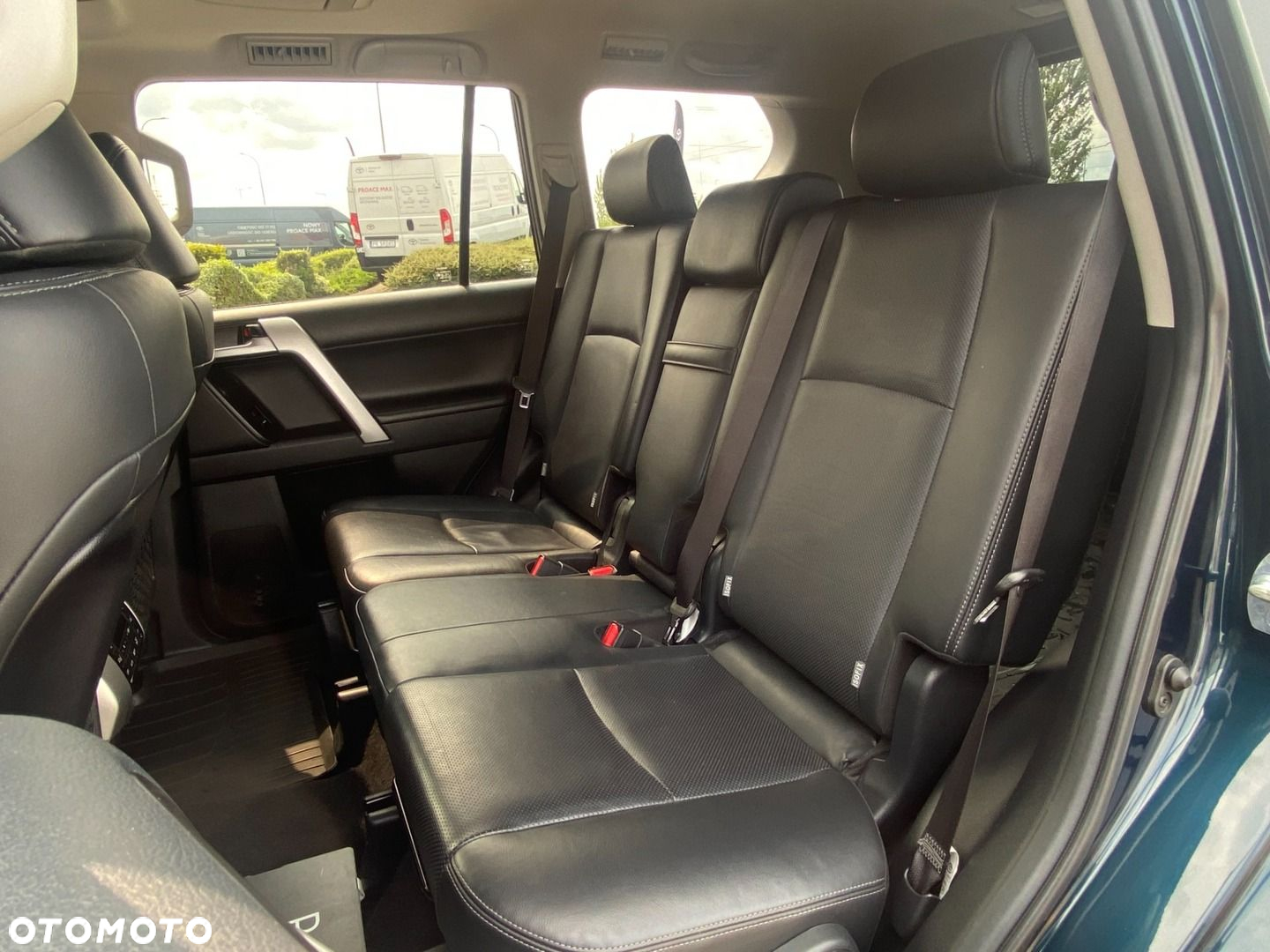 Toyota Land Cruiser LC 2.8 D-4D Executive - 13