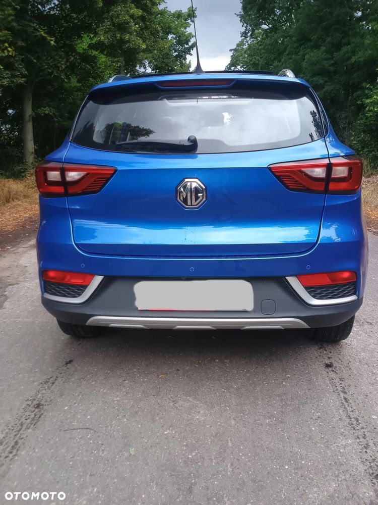 MG ZS Luxury - 9