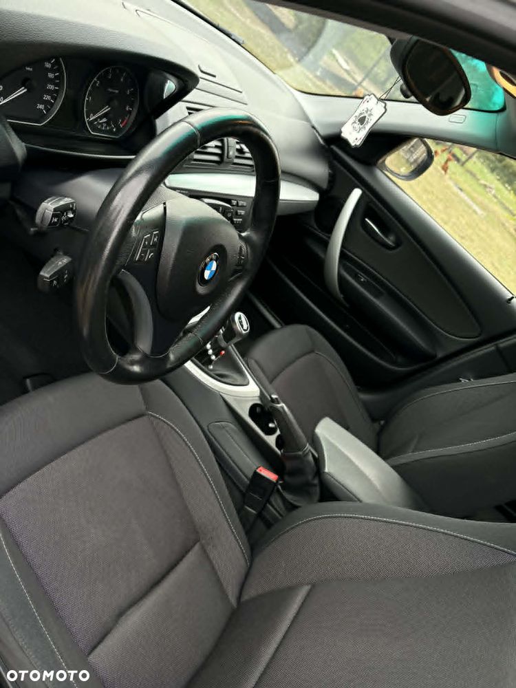 BMW Seria 1 - 10