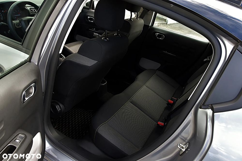 Citroën C3 1.2 PureTech Shine - 17