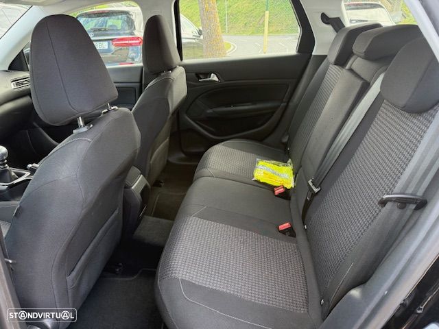 Peugeot 308 SW BlueHDi 130 Stop & Start Style - 15