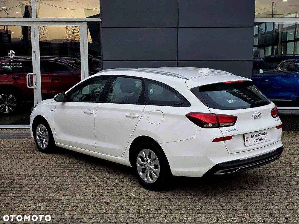 Hyundai i30 1.5 T-GDI 48V Smart - 8