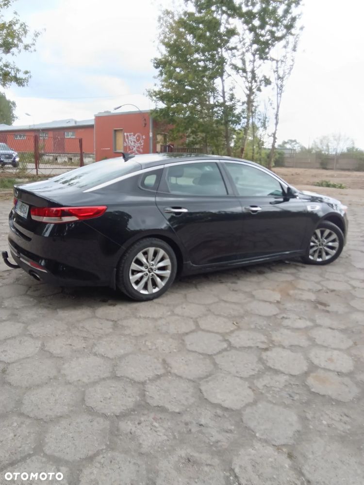 Kia Optima - 3