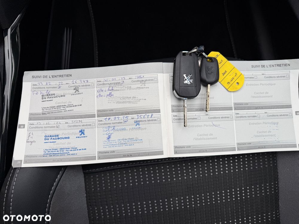 Peugeot 2008 PureTech 110 GPF Stop&Start EAT6 Allure - 20