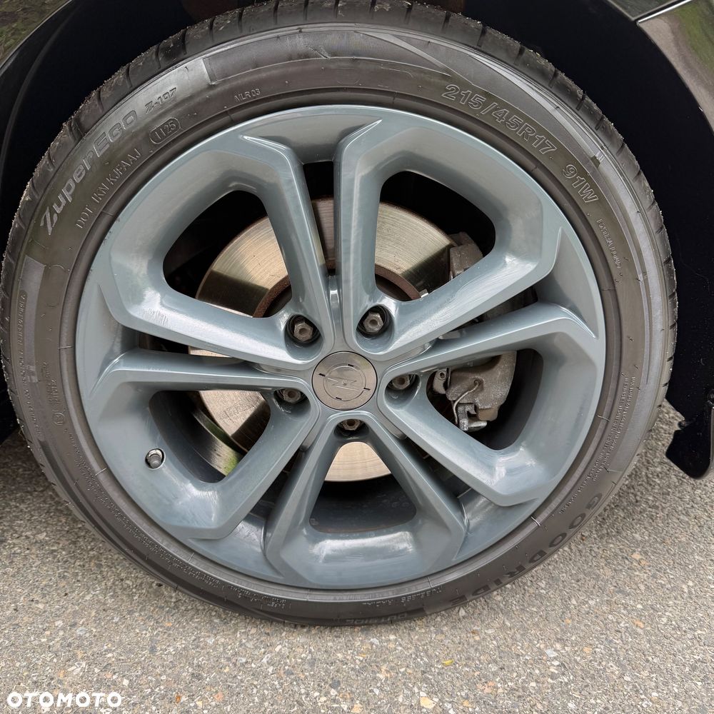 Opel Corsa 1.4 T GSi S&S - 18