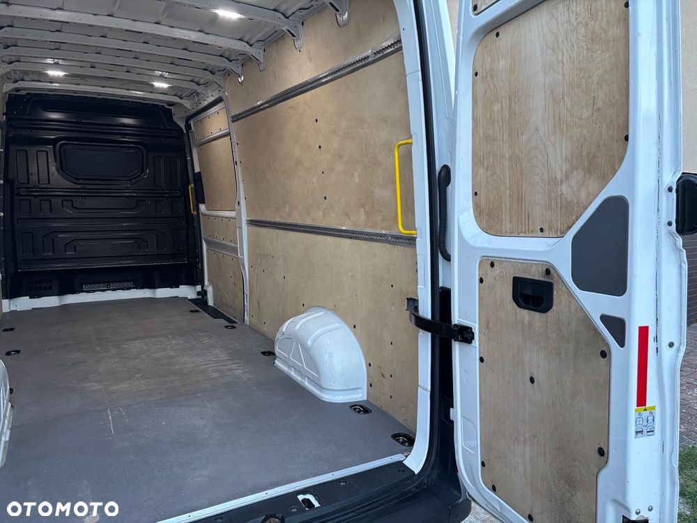 Volkswagen Crafter - 7