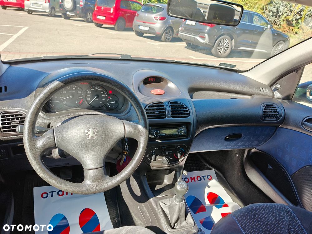 Peugeot 206 1.4 XR Presence - 6