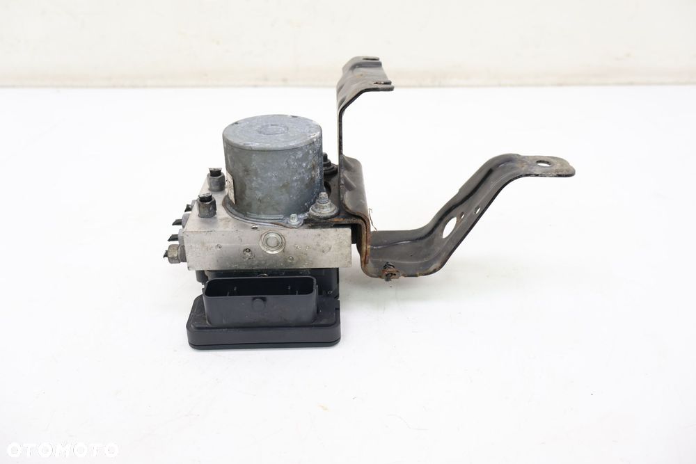 JEEP CHEROKEE KL 2.2 MTJ POMPA ABS P68268292AC - 2