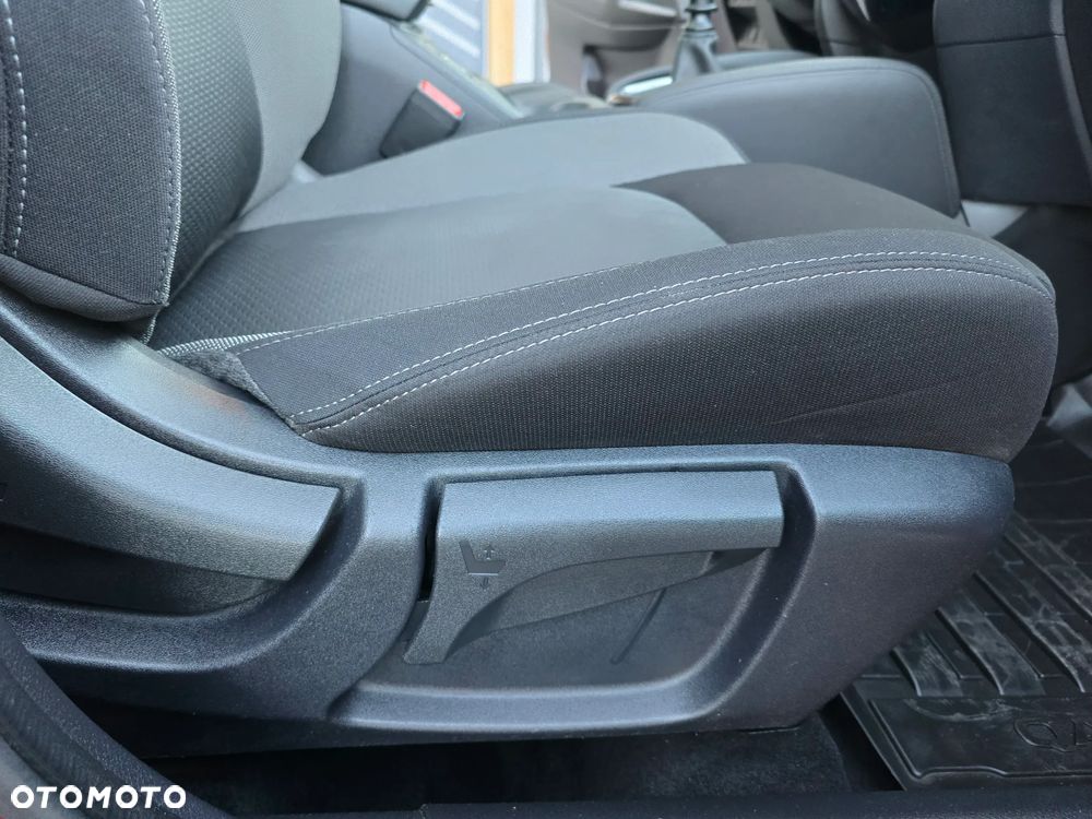 Nissan Qashqai 1.3 DIG-T N-CONNECTA - 40