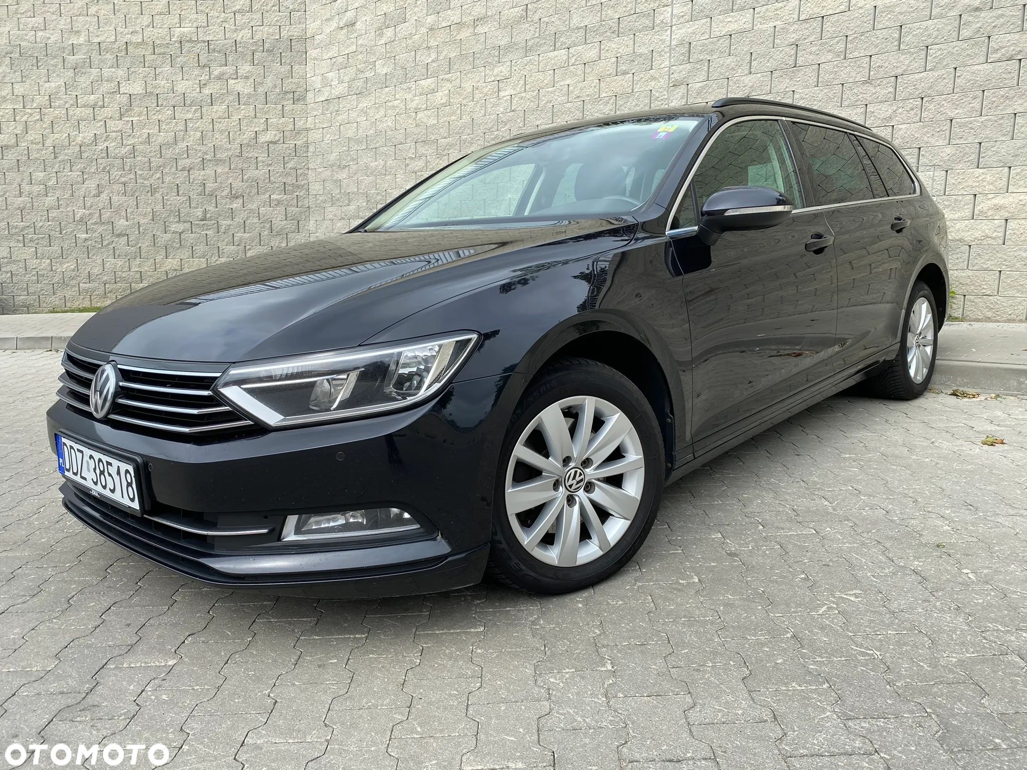 Volkswagen Passat 2.0 TDI BMT Comfortline - 1
