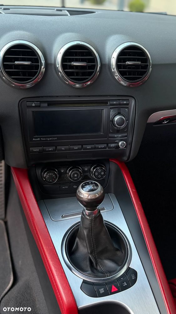 Audi TT Coupé 3.2 Quattro - 28