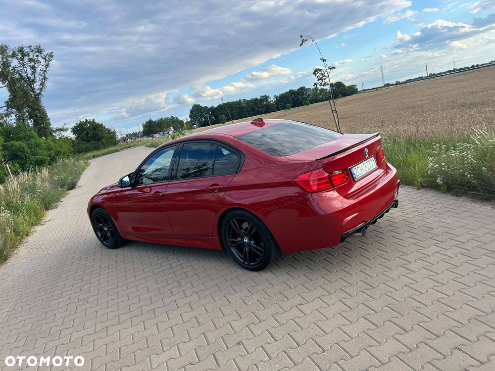 BMW Seria 3 328i Sport Line - 7