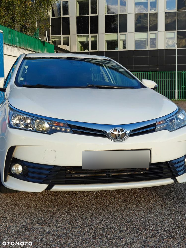 Toyota Corolla 1.6 Comfort - 6