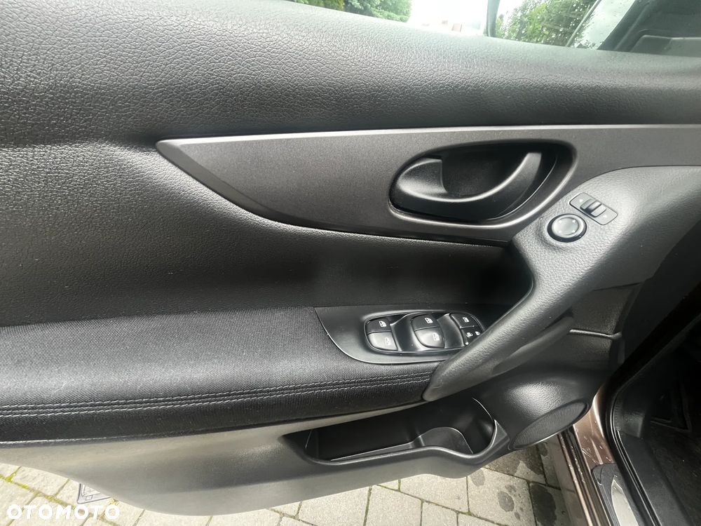 Nissan Qashqai 1.2 DIG-T Acenta - 14