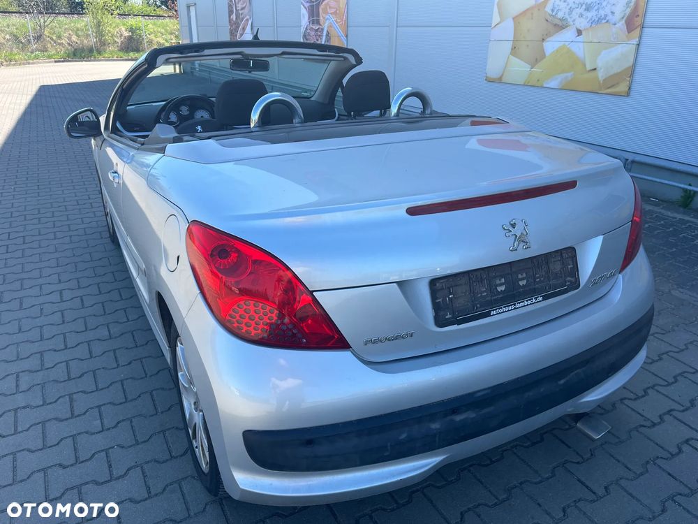 Peugeot 207 CC - 8
