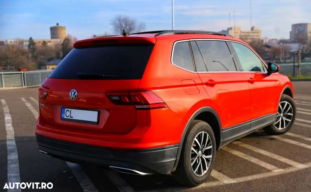 Volkswagen Tiguan - 9