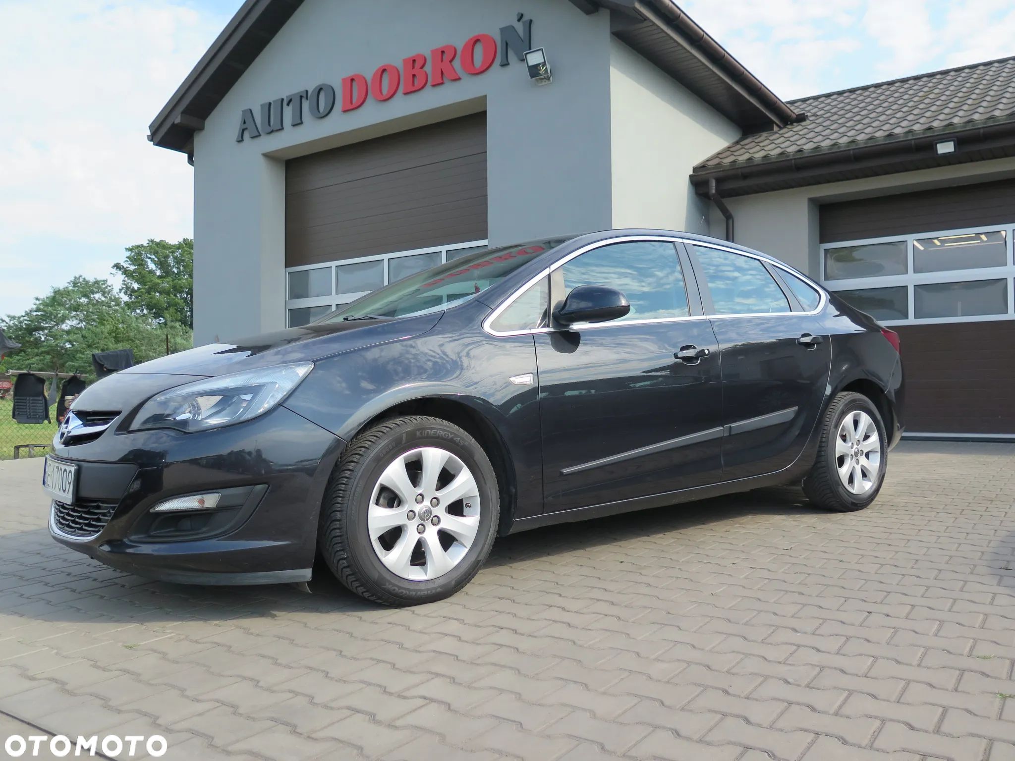 Opel Astra IV 1.4 T Energy EU6 - 1