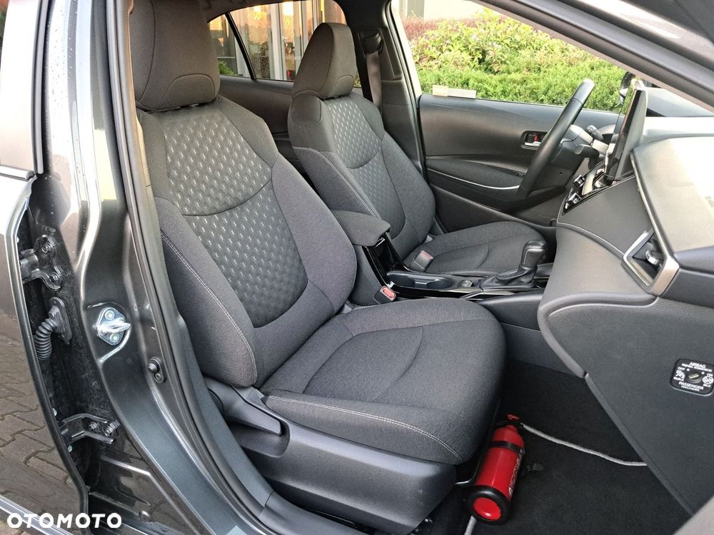 Toyota Corolla 1.8 Hybrid Style - 23