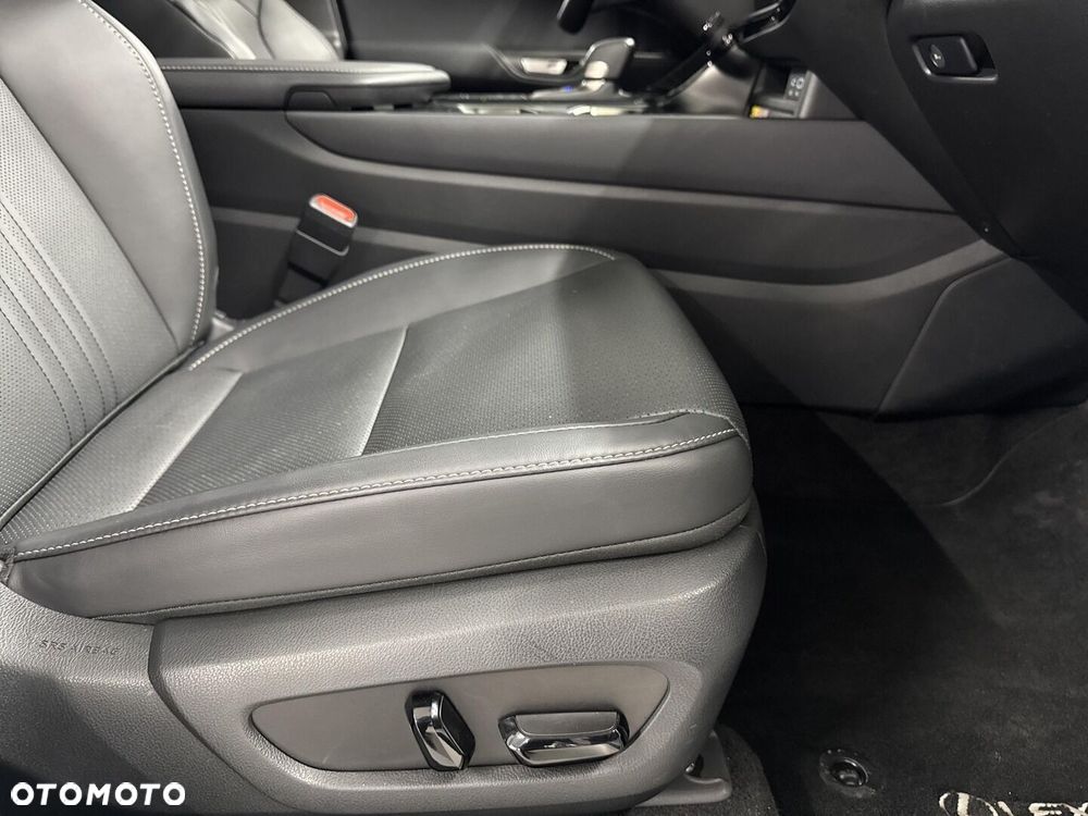 Lexus NX - 17