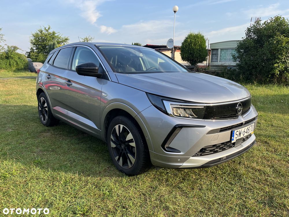 Opel Grandland 1.2 T Business Edition S&S - 1