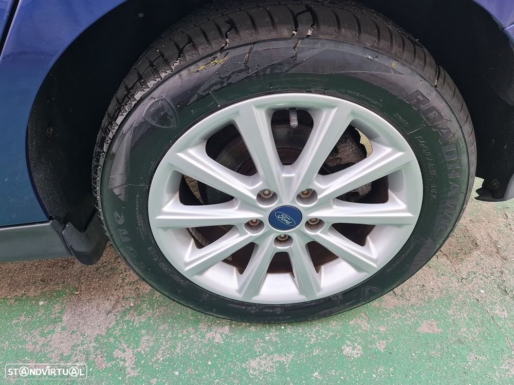 Ford Focus 1.0 SCTi Titanium - 15