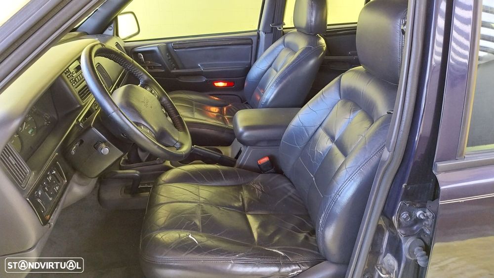 Jeep Grand Cherokee 2.5 TD Laredo - 15