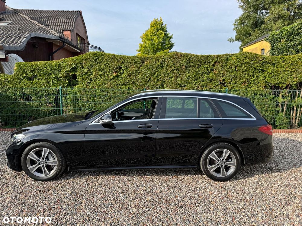 Mercedes-Benz C-Class 2018 photo 5