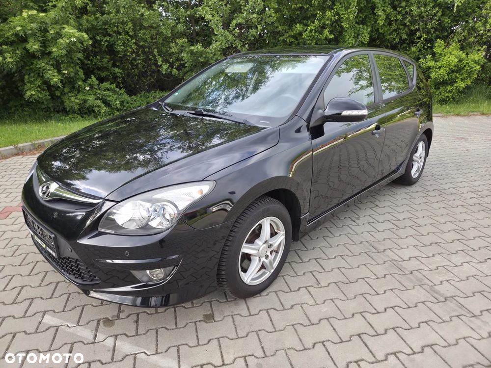 Hyundai i30 1.4 FIFA WM Edition - 8
