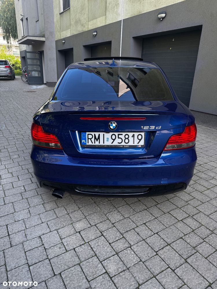 BMW Seria 1 123d - 3