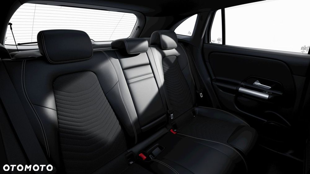 Mercedes-Benz EQA - 10