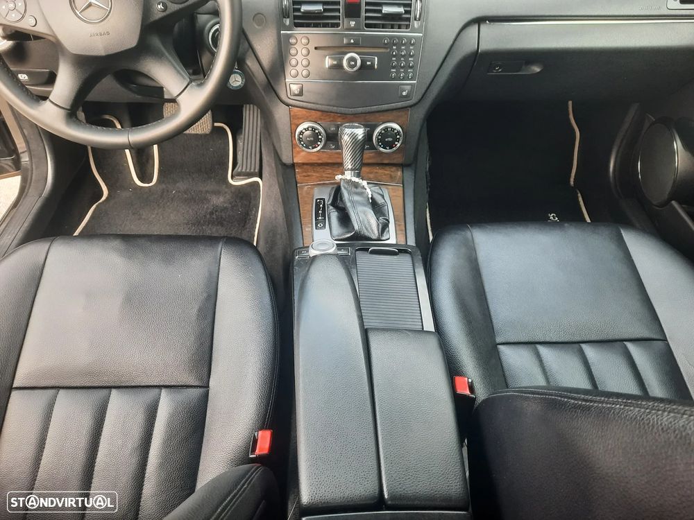 Mercedes-Benz C 220 CDi Elegance BlueEfficiency Aut. - 31